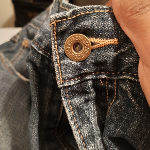 Levi's 569 Loose Straight Jeans size 36 - Picture 3 of 9